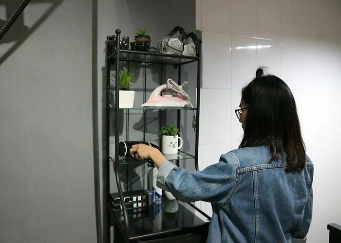 Tiny Hostel *